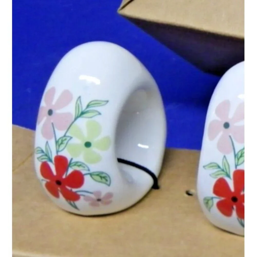 Tahari Home Napkin Rings Spring Flowers on White Ceramic Spring Summer Set of 4